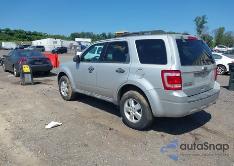 2009 Ford Escape Xlt из США, поврежденный, VIN 1FMCU93779KB22110